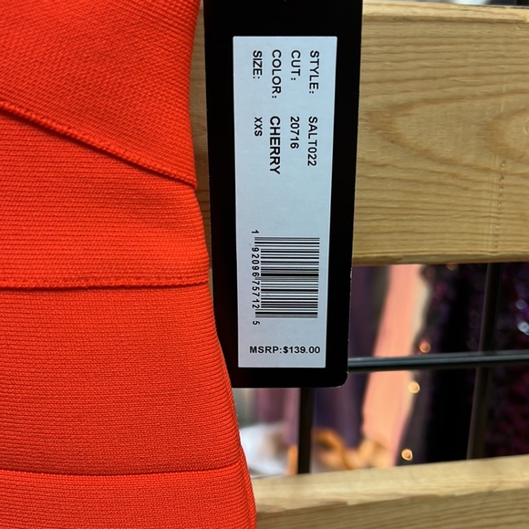 NWT,Bebe Classic Bandage V-Neck Midi Dress,cherry - Picture 16 of 17